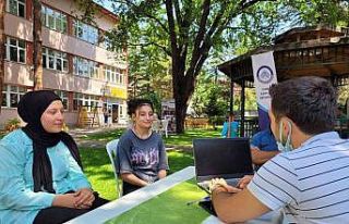 ÇAKÜ’den üniversite adaylarına rehberlik hizmeti