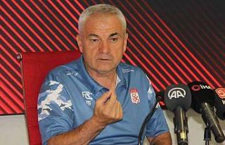 Çalımbay hakemlere ateş püskürdü! “Bu vicdansızlık”