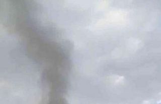 Cam fabrikasında çıkan yangın büyümeden söndürüldü