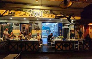 Çanakkale’de barlar sokağında meydan muharebesi...