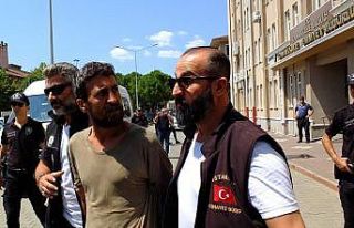 Çanakkale’de eşini öldürüp sosyal medyada ‘Gururlu...