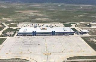 Çardak Havalimanına gerçekleşen sefer sayısının...