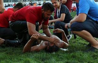 Cerrahi Hastanesi’nden yağlı güreşe sağlık...