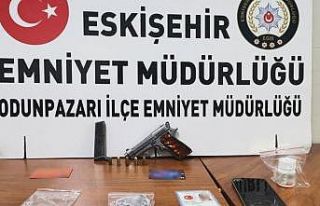 Çeşitli suçlardan aranan 3 kişi yakalandı