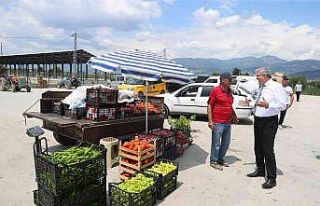 Çiftçinin alın teri bu tezgahta değer kazanıyor