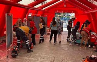 Cumhurbaşkanı Erdoğan’ı beklerken baygınlık...