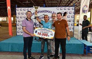 Dama turnuvasında büyük ödül İstanbul’a gitti