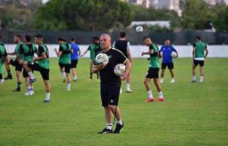 Denizlispor lige moralli başlamanın hesaplarını...