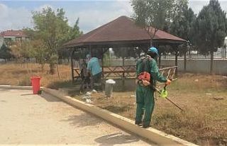 Derince’de okullarda temizlik çalışması başlatıldı