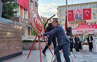 Devrek’te 30 ağustos zafer bayramı sade bir törenle...