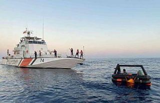Didim’de 5 düzensiz göçmen kurtarıldı
