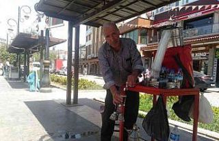 Diyarbakır’da sıcak havaların serinletici içeceği...