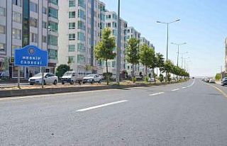 Diyarbakır’da üç caddenin asfaltlama çalışması...