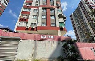 Dördüncü kattan düşerek ağır yaralanan çocuk...