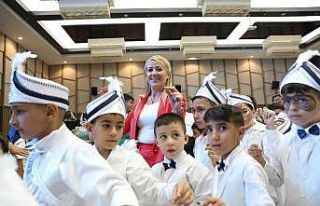 Düğün havasında sünnet şöleni