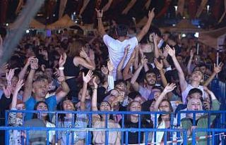 Düzcelileri sağanak bile durduramadı