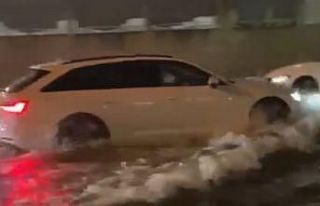 Edirne’de şiddetli yağmur, yollar nehir oldu aktı