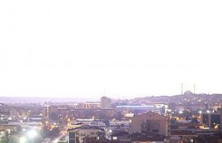 Edirne’de şimşekler gökyüzünü aydınlattı