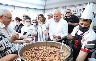 Efeler Belediyesi’nden 5 bin kişilik aşure hayrı