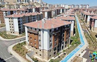 Elazığlı depremzedeler yeni TOKİ binalarında...