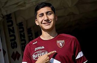 Emirhan İlkhan, Torino formasını giydi