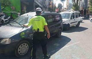 Engelli park yerine park eden araç sürücülerine...