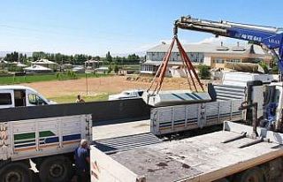 Erciş’te çiftçilere sıvat desteği