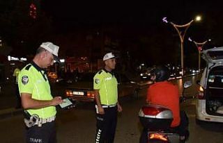 Erzincan’da trafik ekiplerinden motosiklet sürücülerine...