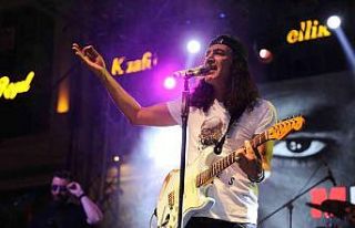 Erzincanlılar Kekilli’nin konseriyle coştu