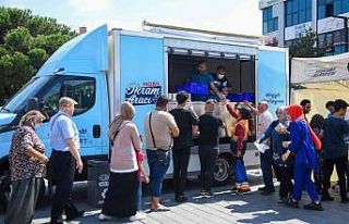 Esenyurt’ta vatandaşlara aşure ikramı