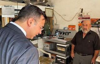 Esnafla karşılıklı görüş alışverişinde bulundu