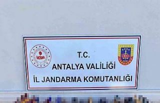 Evde sahte alkol üretimine jandarma baskını