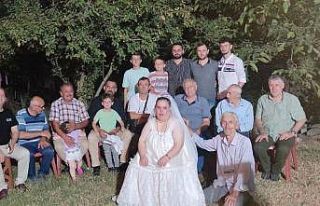 Gelinlik giydi, hayalleri gerçekleşti