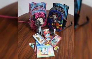 Gemlik’te kırtasiye setleri bu yıl da Uğur Amca’dan