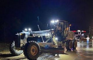 Gemlik’te yağışın etkilerine anında müdahale