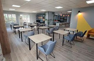 Gençlik Merkezi Kütüphanesi gençleri bekliyor