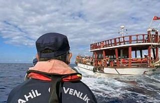Gezi teknesi ile İtalya’ya göçmen kaçakçılığı