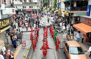 Gölcük’te 123 çocuk sünnet oldu