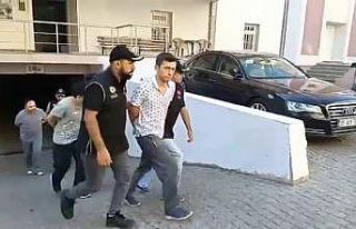 Görevden ihraç 3 üsteğmen sahte kimliklerle ‘gaybubet’...