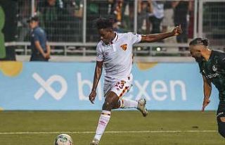 Göztepe’de 10 yeni transfer sahaya çıktı