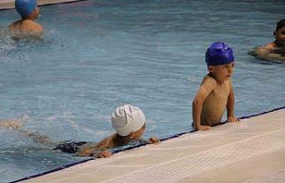 Gümüşhane’de köyden gelen çocuklar ilk defa...