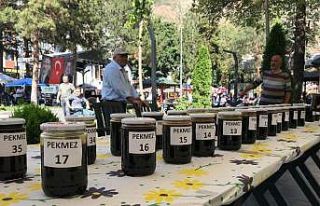 Gümüşhane’de pestil, pekmez ve yöresel yemek...