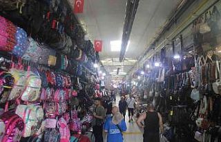 Gurbetçiler geldi, esnafın işi arttı