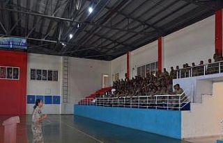 Güvenlik korucularına kadına şiddetle mücadele...