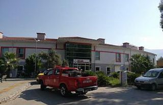 Hastane odasında elektrikli kahve makinesi yangın...