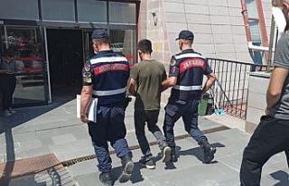 Hırsızlık şüphelisi 3 kişi yakalandı