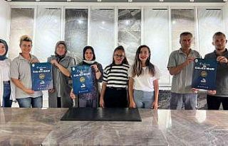 Hurok Marble çalışan kadınlarına KADES eğitimi