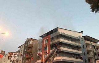 Iğdır’da çıkan yangında daire kullanılamaz...