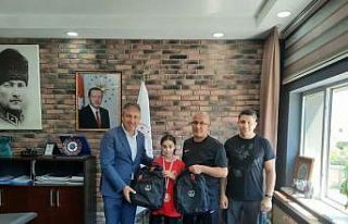 İrem İşel Taekwondo Türkiye üçüncüsü oldu