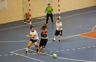 İşitme Engelliler Kadın Futsal Türkiye Şampiyonası...